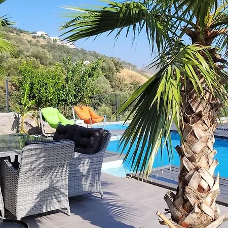 With Private Pool And Sea View Dikili